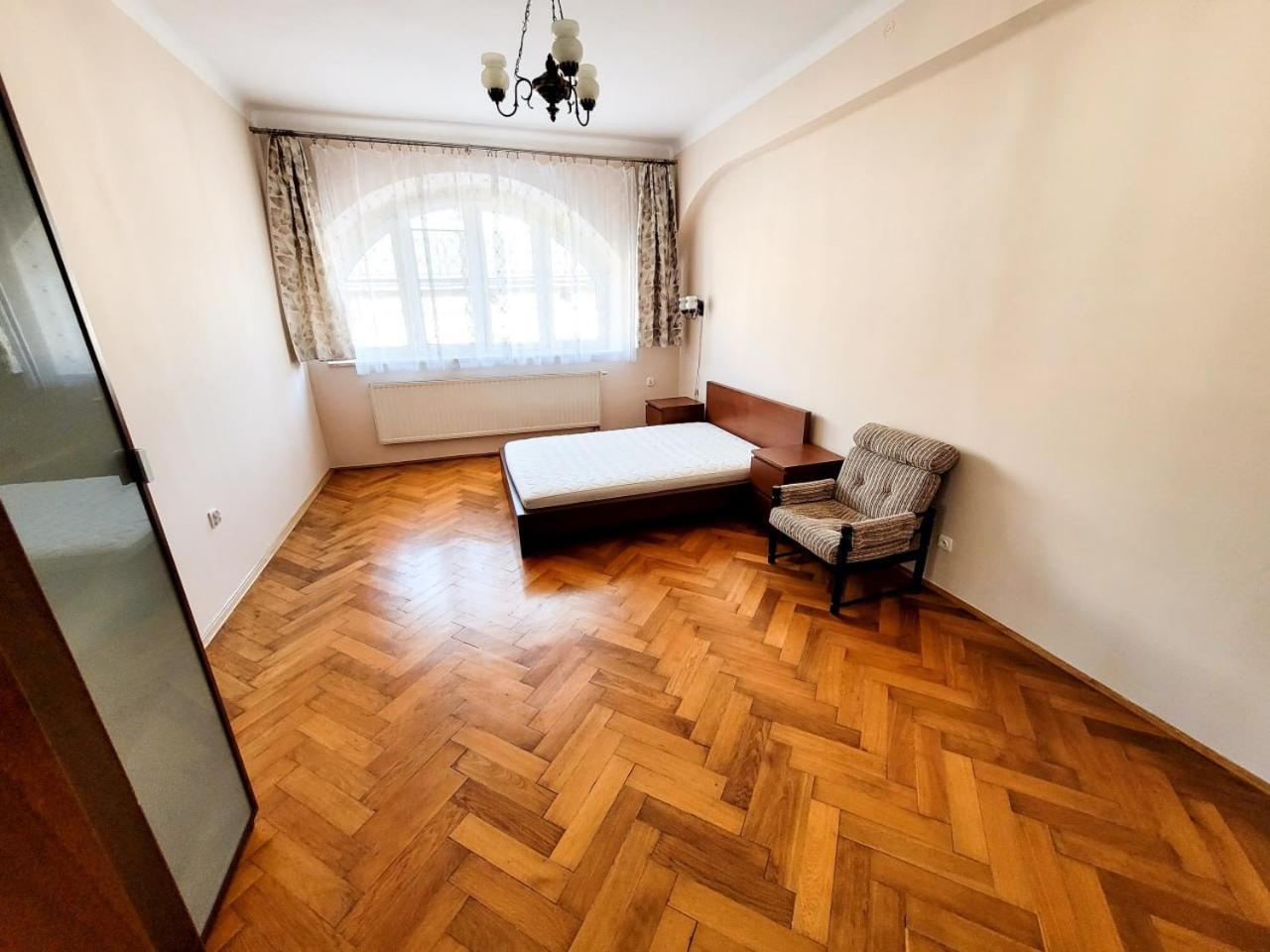 Wild Solutions Sauna Apartments Cracovie Extérieur photo