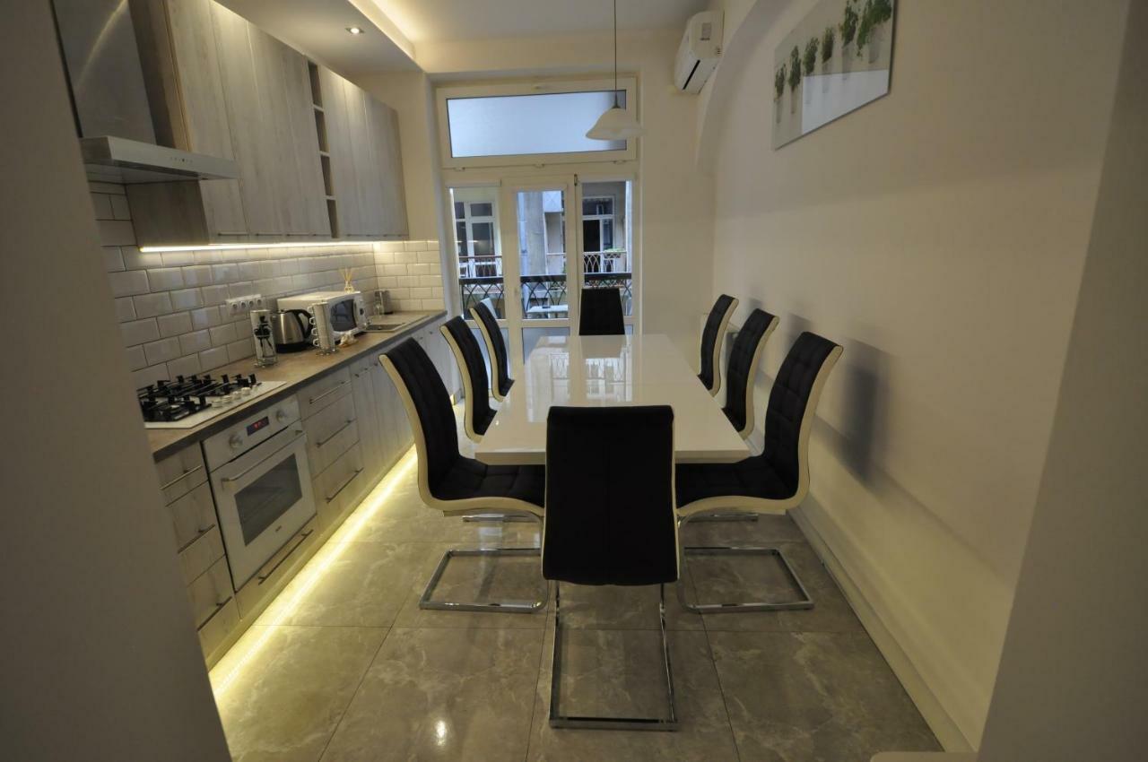 Wild Solutions Sauna Apartments Cracovie Extérieur photo