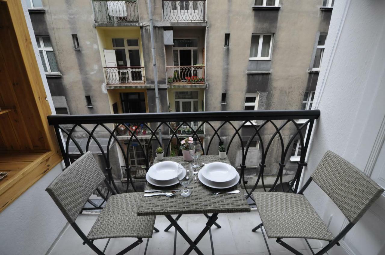 Wild Solutions Sauna Apartments Cracovie Extérieur photo